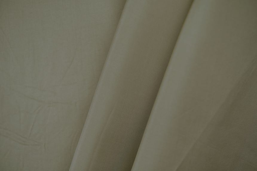 натуральный бежевый