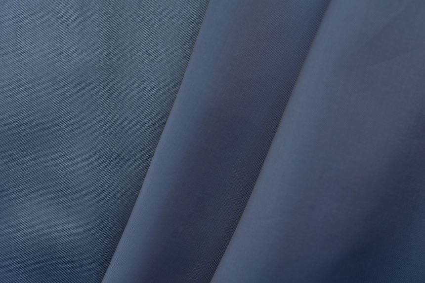 серо-голубой