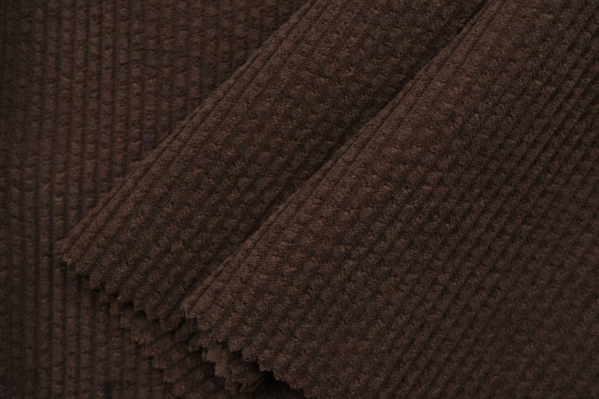 шоколадный