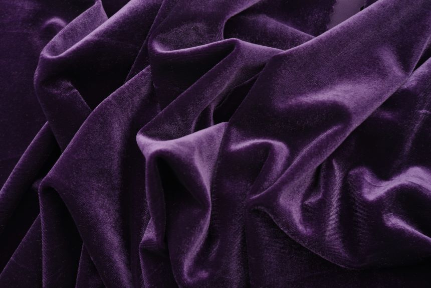 фиолетовый