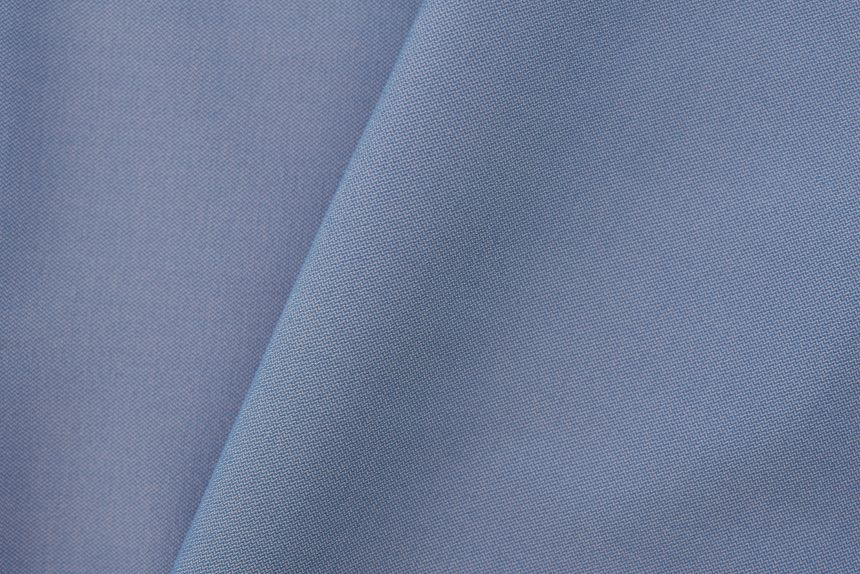 светло-голубой