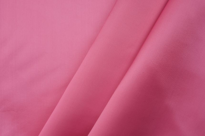 ярко-розовый