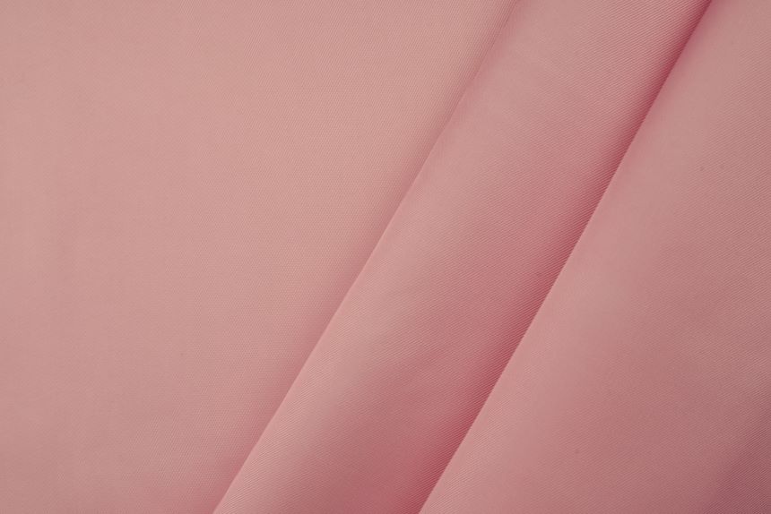 светло-розовый