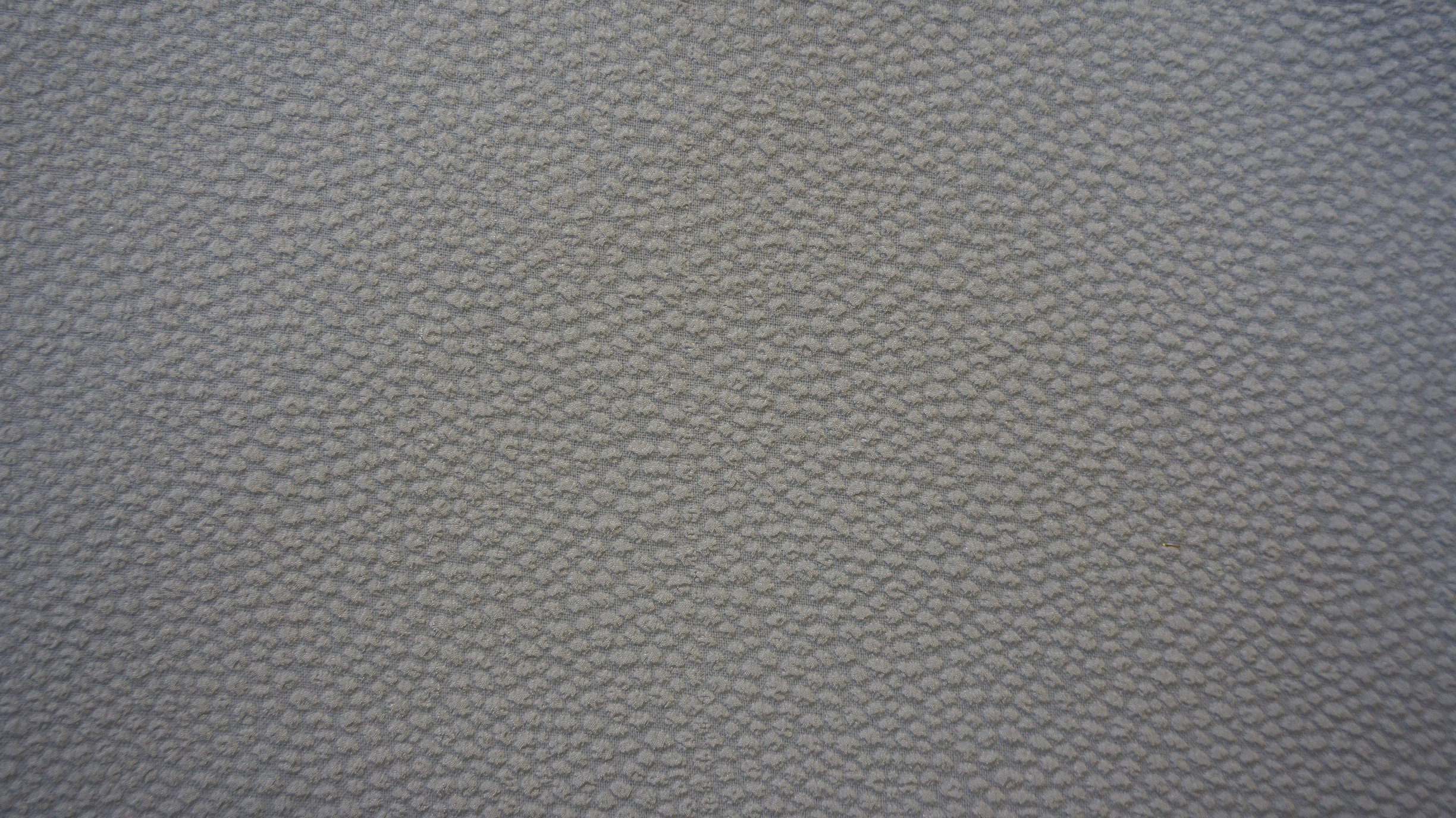 серо-голубой