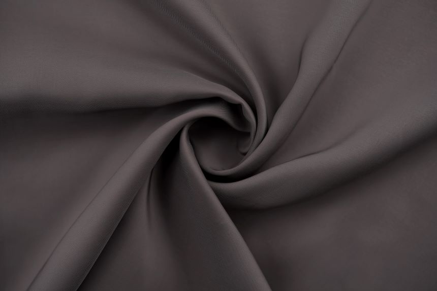 темно-серый