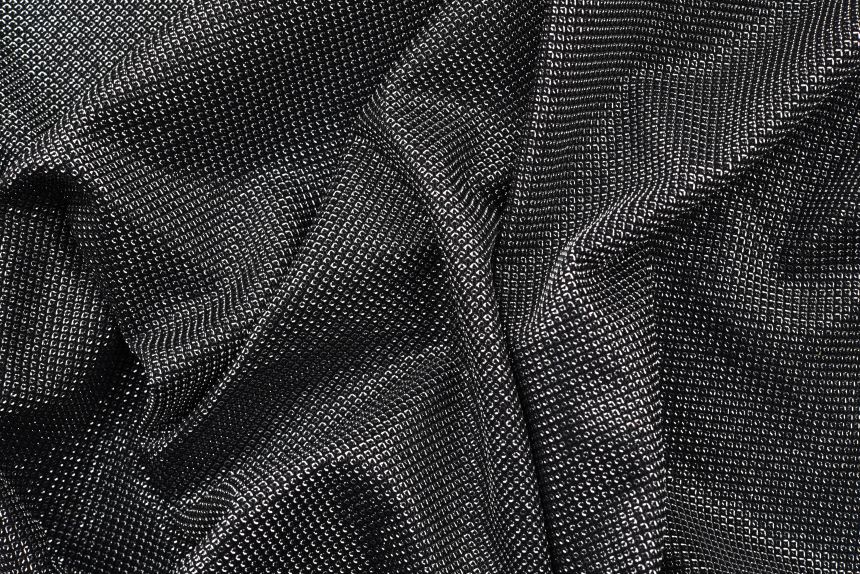 серебро на черном