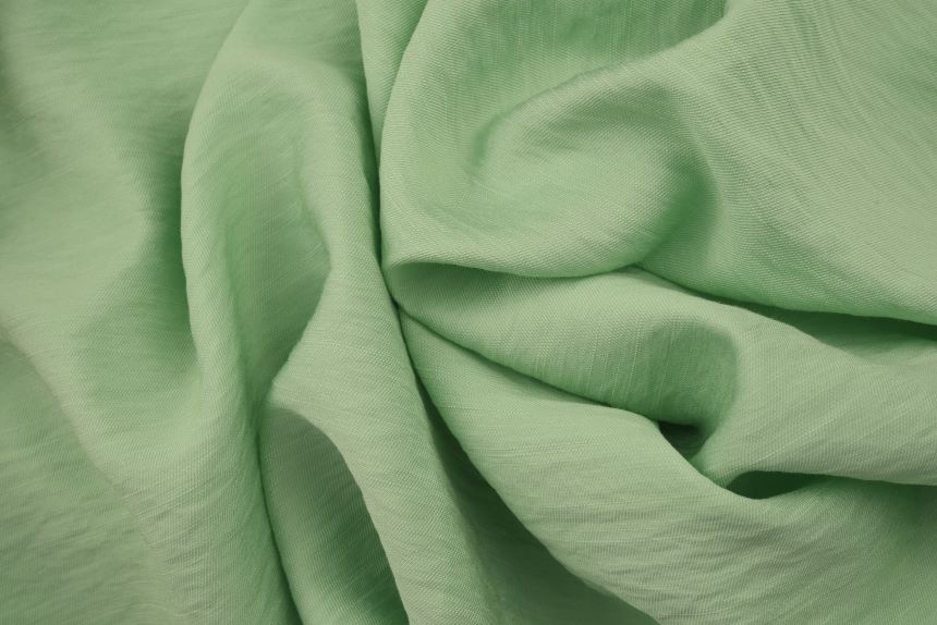 светло-зеленый