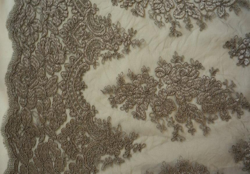 винтажный хаки