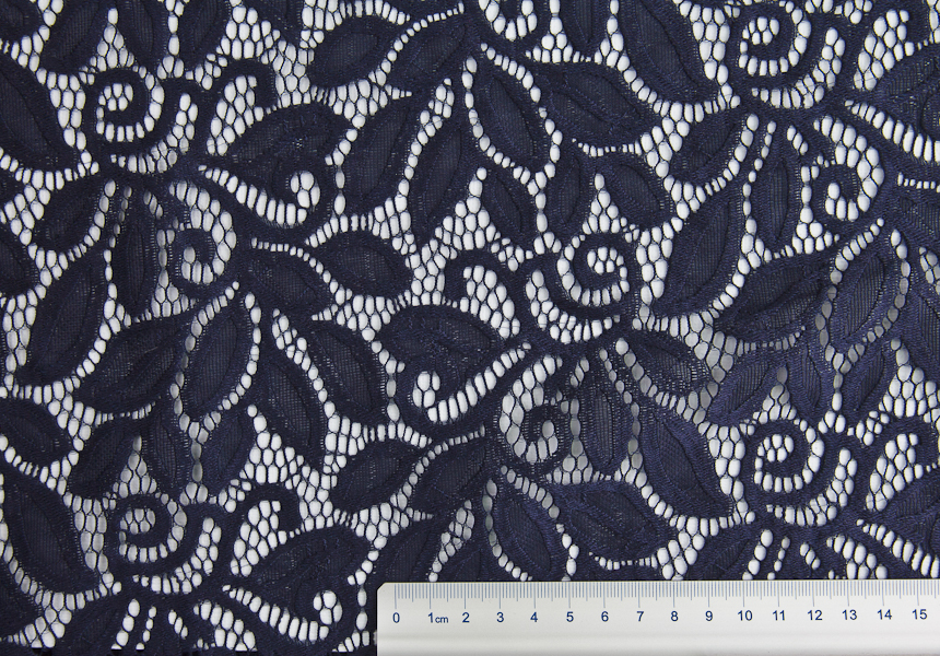 темно-синий