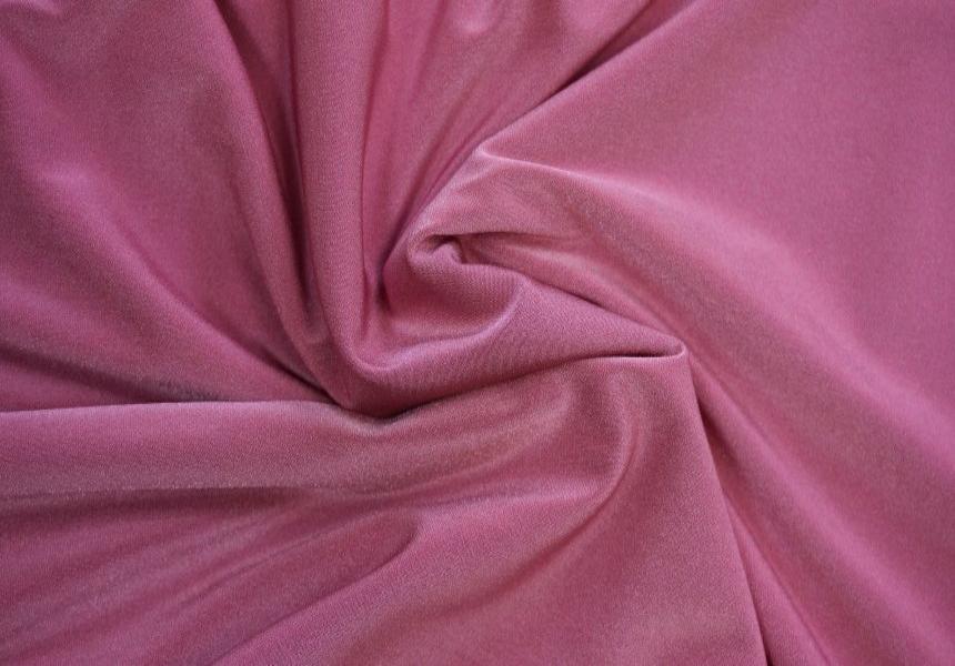 винный розовый