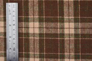 коричневый