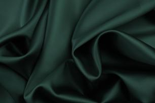 темно-зеленый